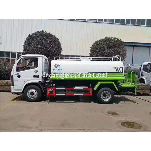 Nouveau camion d&#39;eau de dongfeng pour l&#39;assainissement de l&#39;environnement